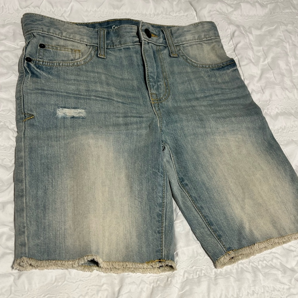 Boy short size 10
